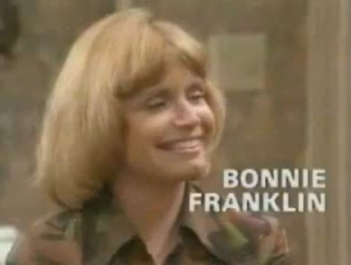Bonnie Franklin, 'One Day at a Time' TV intro, 1976