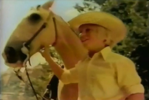 Curious George and the case of the Golden Grahams