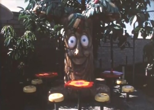 The 'Apple Pie Tree.' I need this in my dining room. ('McDonald's Setmakers,' 1972)