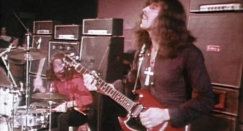 Black Sabbath's Bill Ward and Tony Iommi cooking 'War Pigs.' (Paris, 1970)