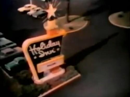 Holiday Inns still look exactly like this, right?