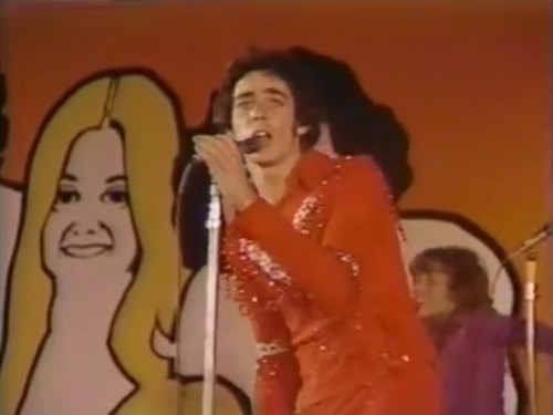 Barry Williams and The Brady Kids knockin' 'em dead at The Hollywood Bowl, 1973