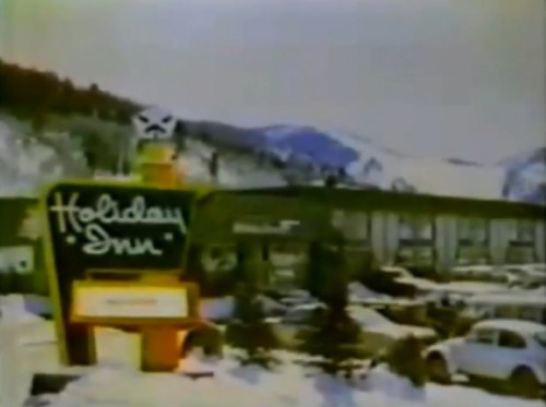 Holiday Inn welcomes you and your VW bug. (Holiday Inn commercial, 1978)