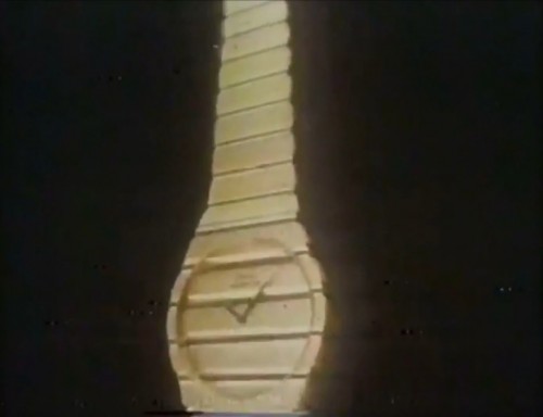 Yes, there's little quartz crystals in there keeping time. (Piaget watch commercial, 1979)