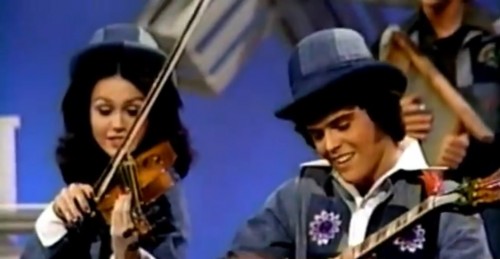 Not 'Yee Haw,' but an incredible simulation. ('Donny & Marie,' 1976)