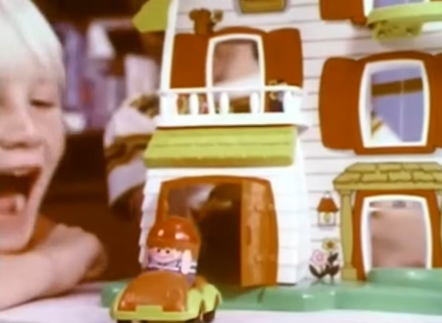 70s Commercials: Tumblin Weebles, Diet Pepsi, Mazda GLC, Sunbeam Ranch ...
